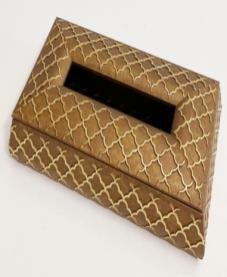 علبة مناديل للوجه مستطيلة الشكل منقوش عليها رسومات كريمية فاتحة اللون، مقاس 24*13*5.5 سم