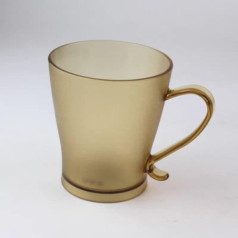 أدوات الحمام للاستخدام اليومي كوب شطف بلاستيكي كوب فرشاة أسنان 88*99/330 مل