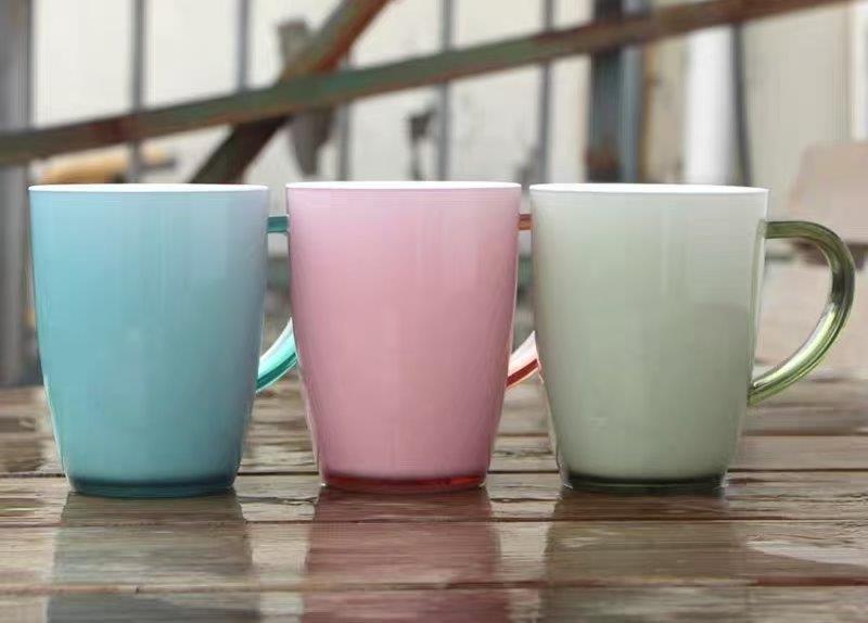 أدوات الحمام للاستخدام اليومي كوب شطف بلاستيكي كوب فرشاة أسنان 83*106/360 مل