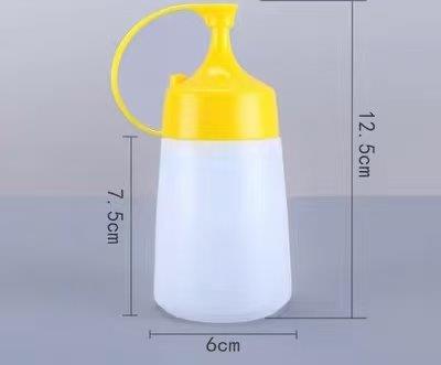 Plastic Squeeze Ketchup Bottle Sauce Dispenser