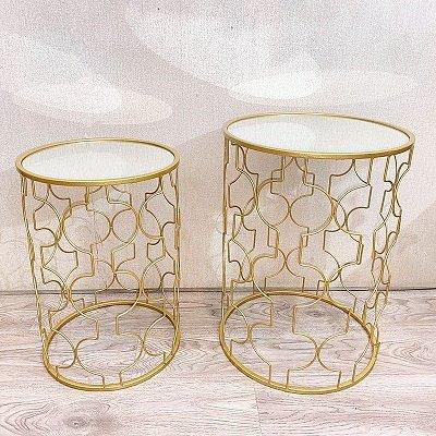 Round Gold Metal Accent Nesting Coffee Table with Glass Top and Abstract Design Body Set of 2 Pcs 38*38*51 cm